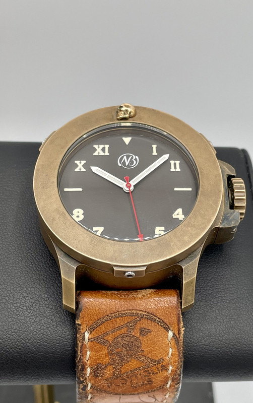 10CD737F-457C-4E54-A547-B4EC1A53DD2E