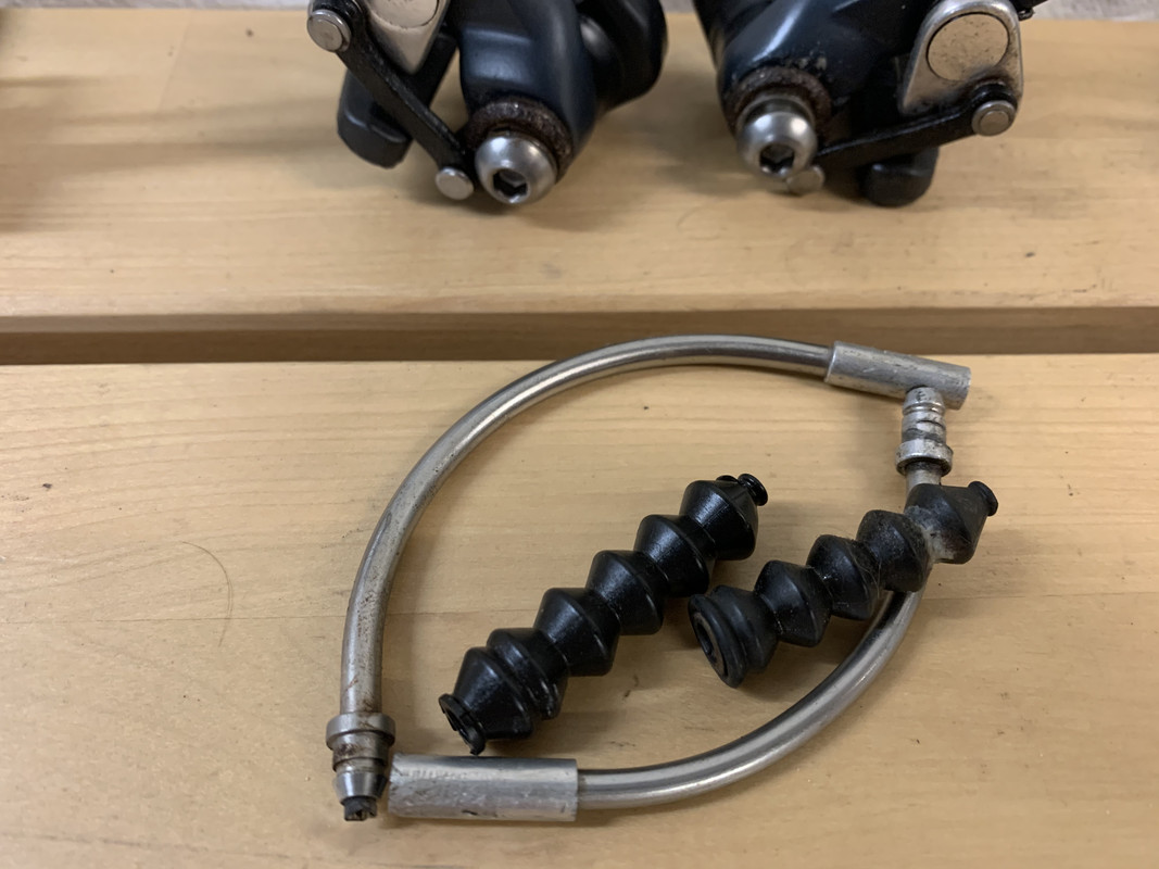 24A84F27-4574-41AE-BF4E-26A1297B921C