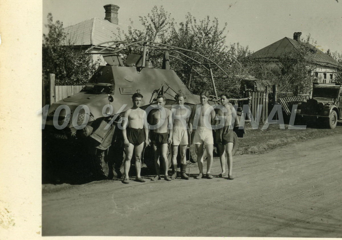Fotos 1. Panzer Division Funkwagen Abt 8 Rad Spä