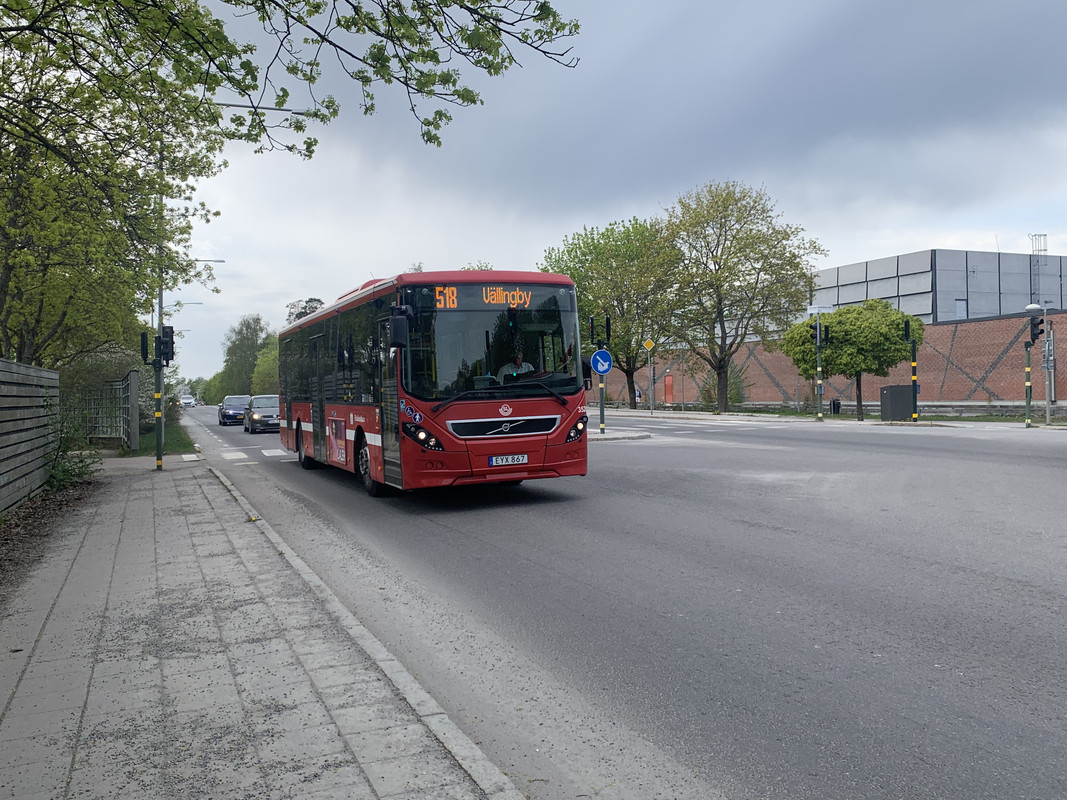 969C8CFF-DE80-46BE-9C60-C512C27FDA9A