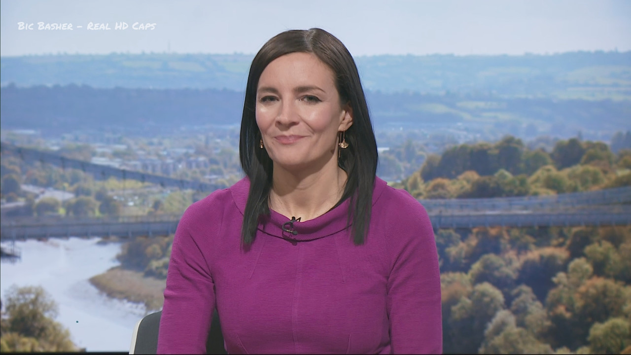 04.19 - 16.45.00 - ITV News West Country. Breaking news and current s....ts_snapshot_14.20.870