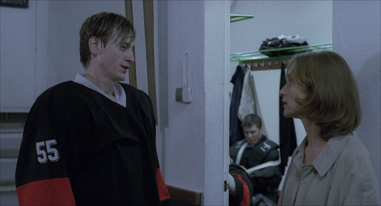 The Piano Teacher 2001 Criterion.mkv_snapshot_01.45.21_[2018.01.