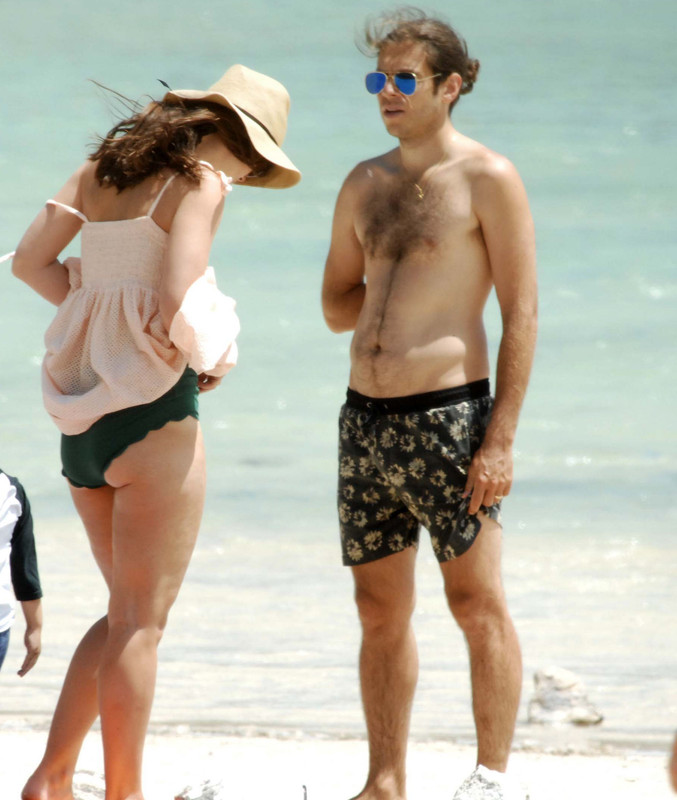 Keira-Knightley-Sexy-TheFappeningBlog.com-32