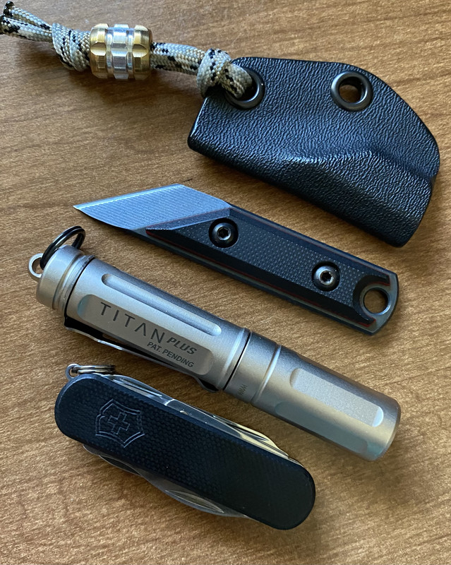 78F9A19B-005E-40D5-BEBF-0D857723BE2B