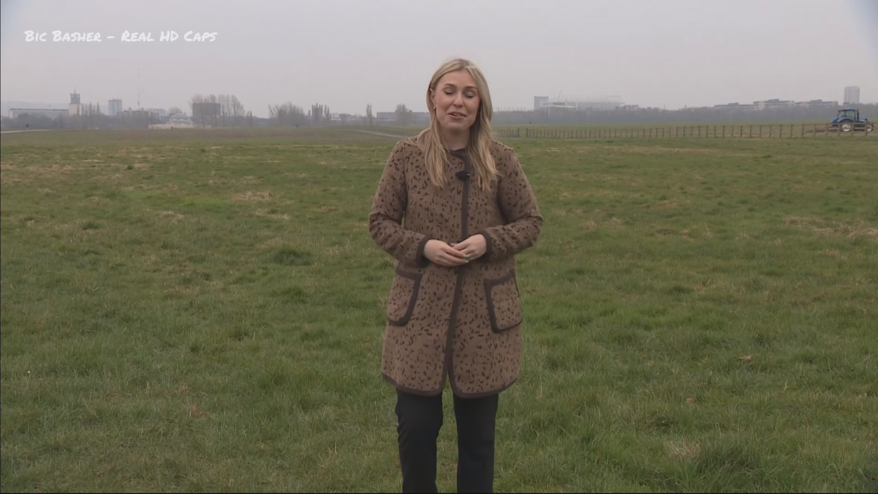 03.21 - 18.00.00 - ITV News Tyne Tees. The new film from Rogue One di....ts_snapshot_04.17.048