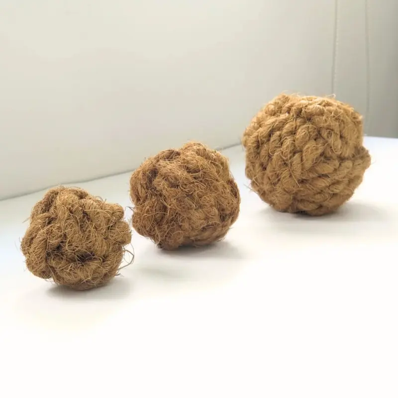 Coir Ball Chew