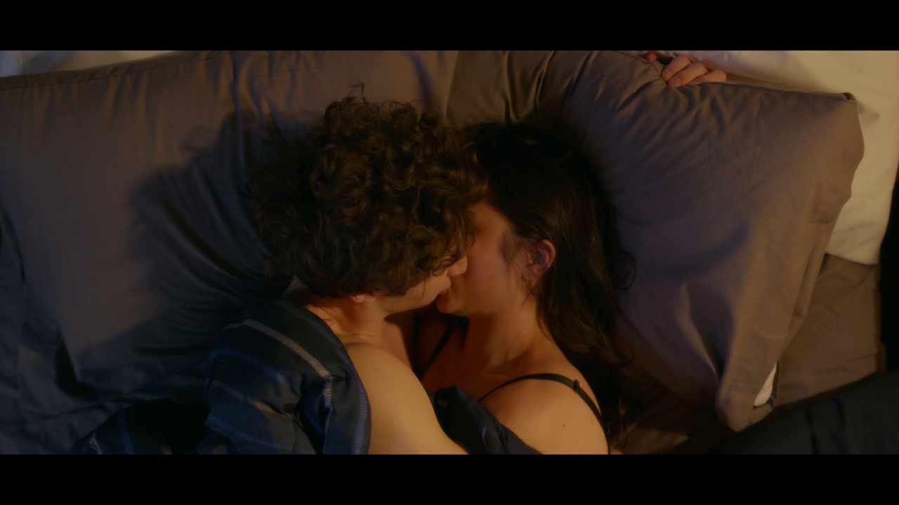 vlcsnap-2023-12-02-01h12m12s631