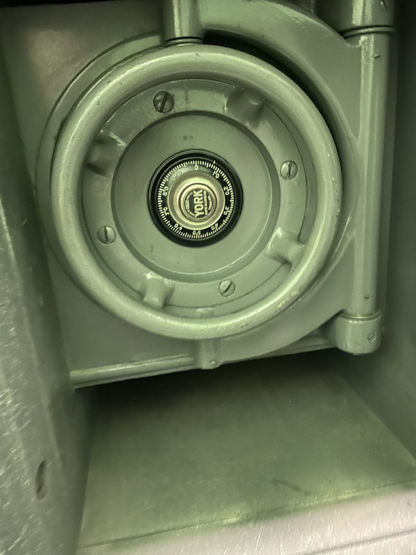 992AB66C-5B92-4DC0-9EA9-796F6F145A4D