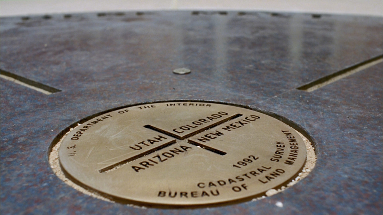 Breaking Bad (2008) - S04E01 - Box Cutter (1080p BluRay x265 Sil