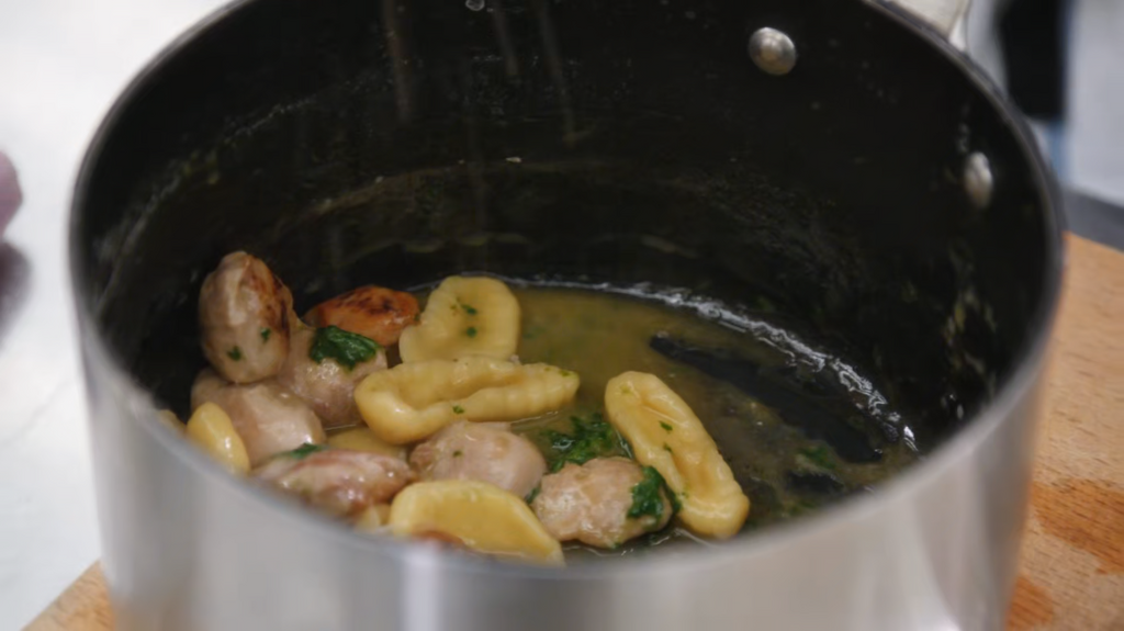 [Image: p0qtfu77lv7y.png]