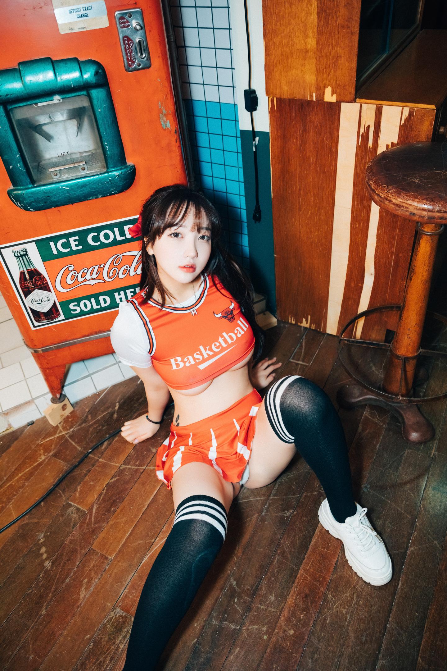 孫樂樂(손예은) NO.087 Loozy - CHEER UP 44