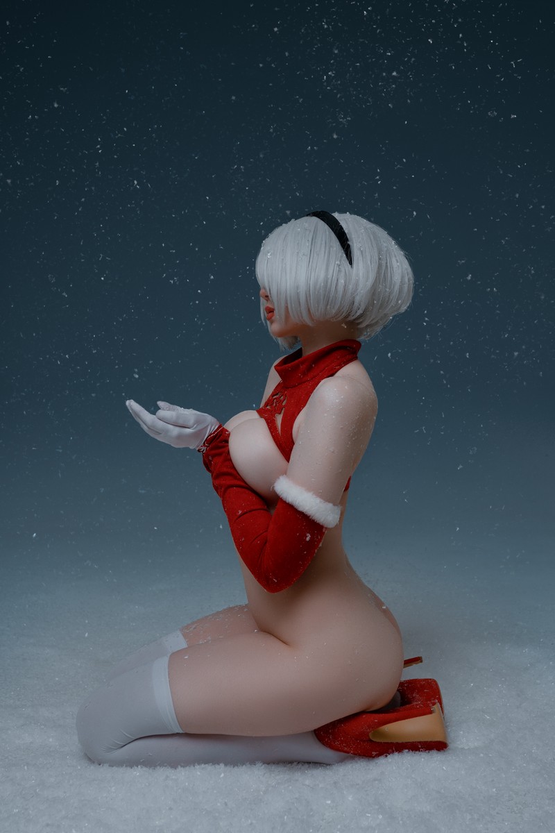 Alina Becker 2B 圣诞主题 Cosplay NieR Automata 写真【30P-137M】插图9