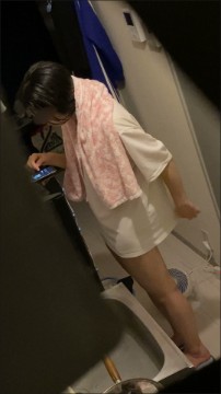 [Image: Voyeur15945083817.jpg]