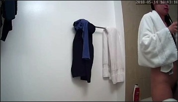 [Image: Voyeur55855104910.jpg]