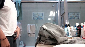 [Image: Voyeur60325113126.jpg]