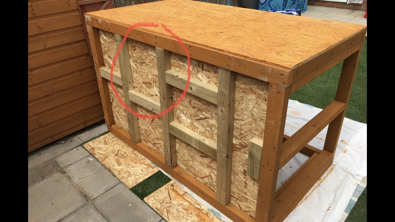 400E1641-9E1B-4756-A2A8-2D561F765168