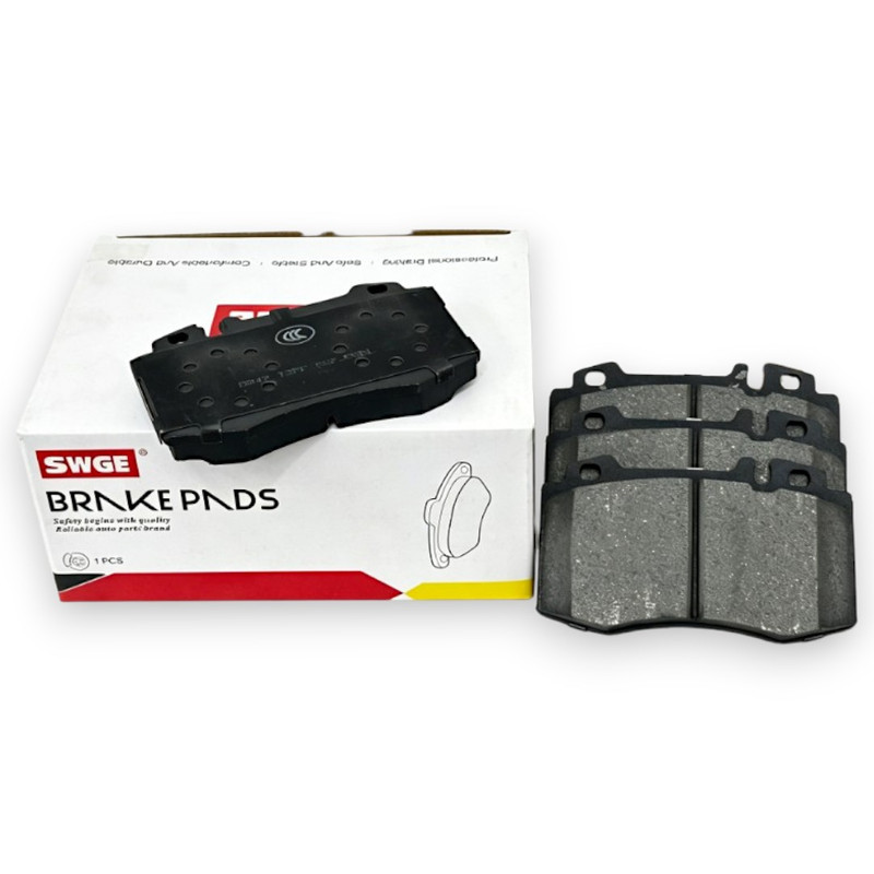 Mercedes Benz Braking System Series Front Brake Pad Depan for E-Class W211 S-Class W220 C-Class W203 CLK W209 CLS C219 SLK R171 (OE: 0044209020 / A0044209020 / 0034204220 / 0044200420)