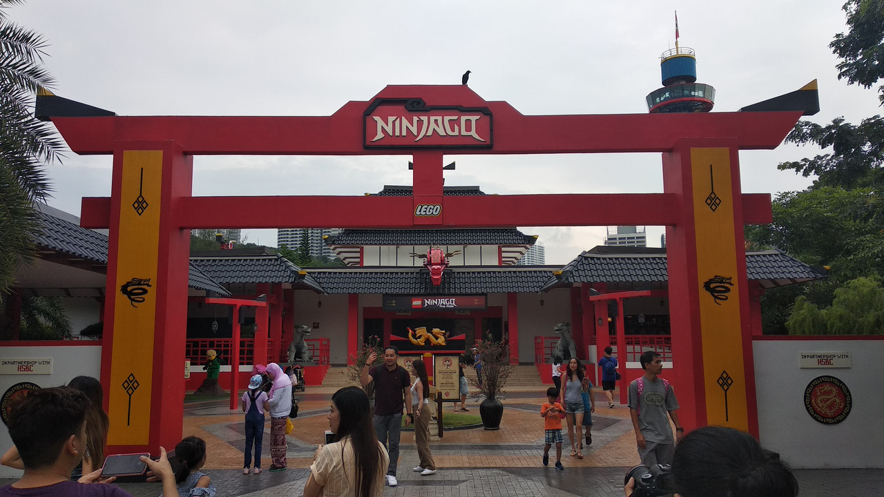 LEGO Ninjago World