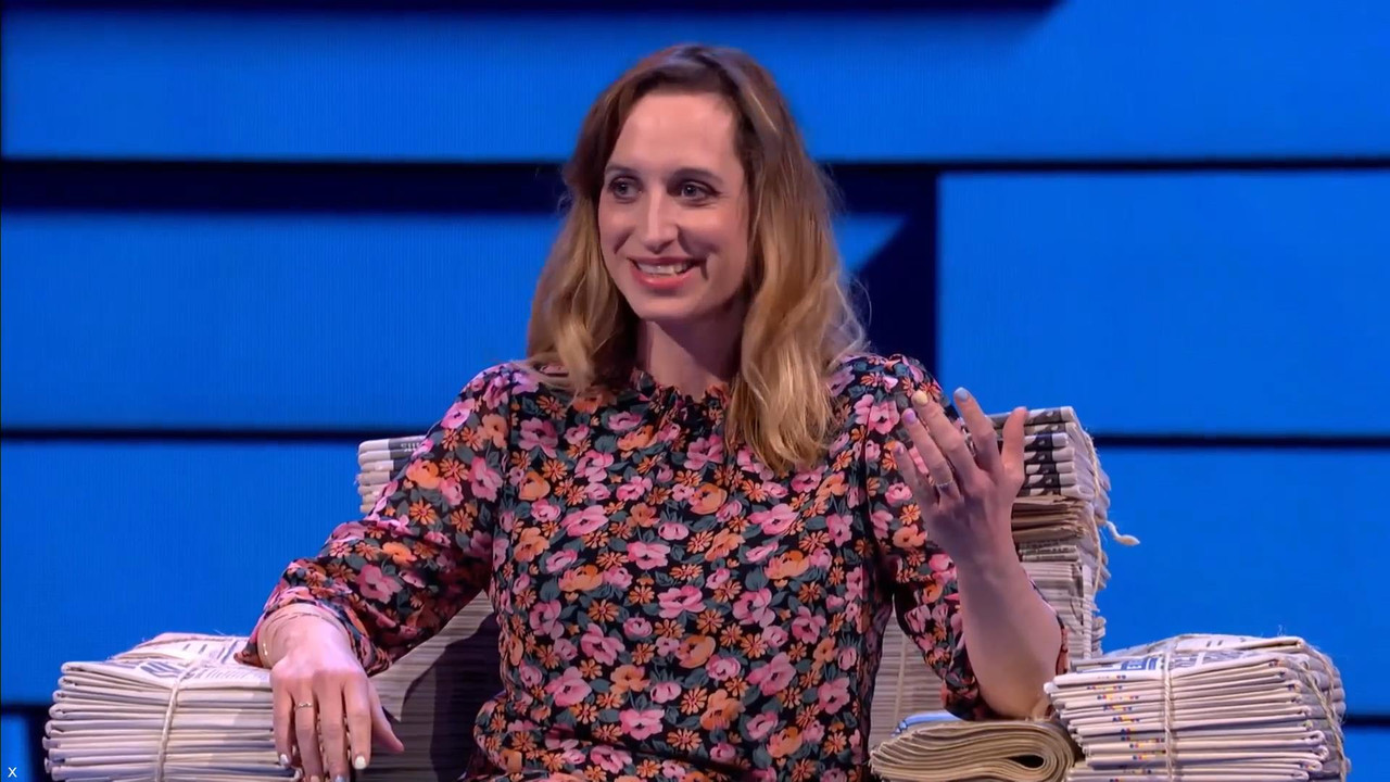 Isy Suttie 171021.mp4_snapshot_00.31_[2021.10.17_02.59.26]