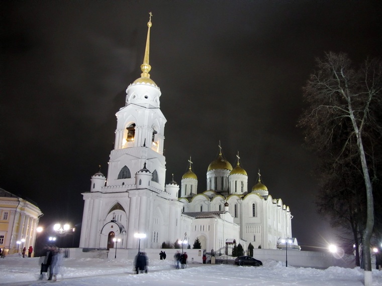 Новогодний Владимир - маленький снежный фоторассказ (+ Боголюбово и храм Покрова на Нерли)