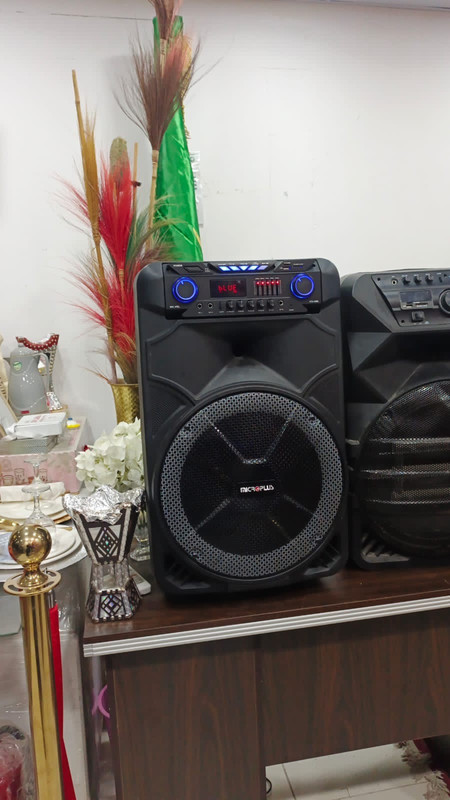 سماعات حفلات