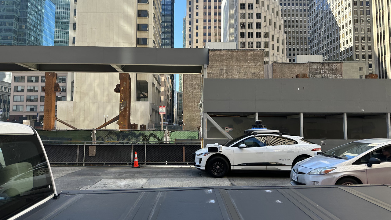 723472B3-75E9-46EC-8F1B-A662D62CD0EE