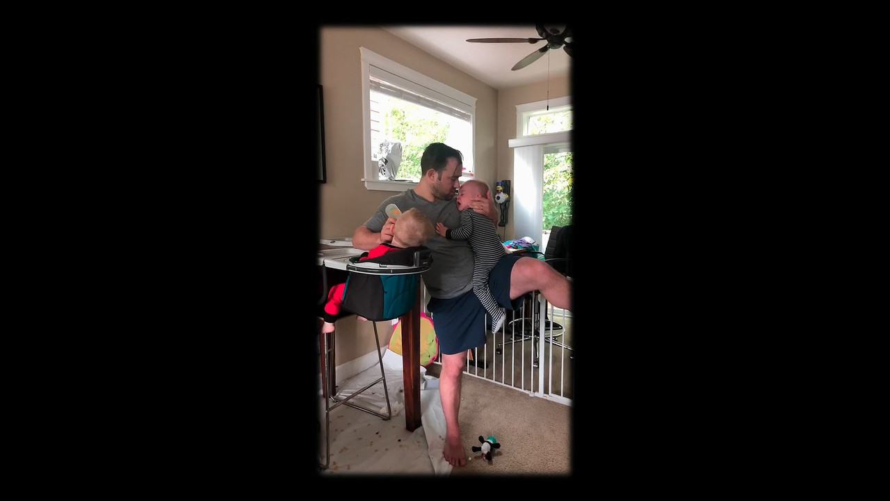 [HR] Dads (2020) [Apple TV  1080p x265]_10