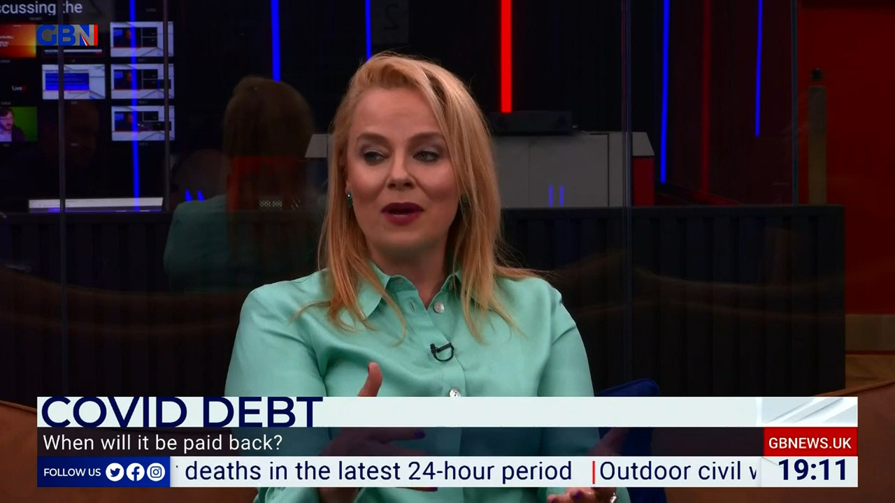 06.20 - 19.00.00 - Sunday Night Live. Interviews, debate and discussi....ts_snapshot_17.19.875