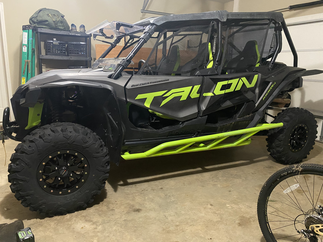 E32EC971-17F9-42A0-B12C-9CB7CE7F8580