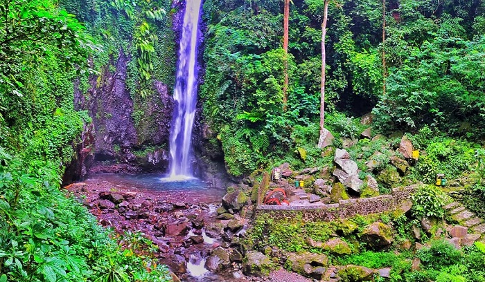Air Terjun Kakek Bodo
