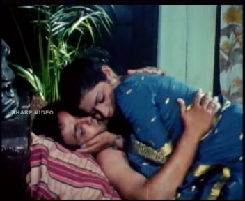 Kandha Kangal  Compile -Yuvasree Chanchale.mpg_snapshot_02.56_[2021.05.31_10.52.44]