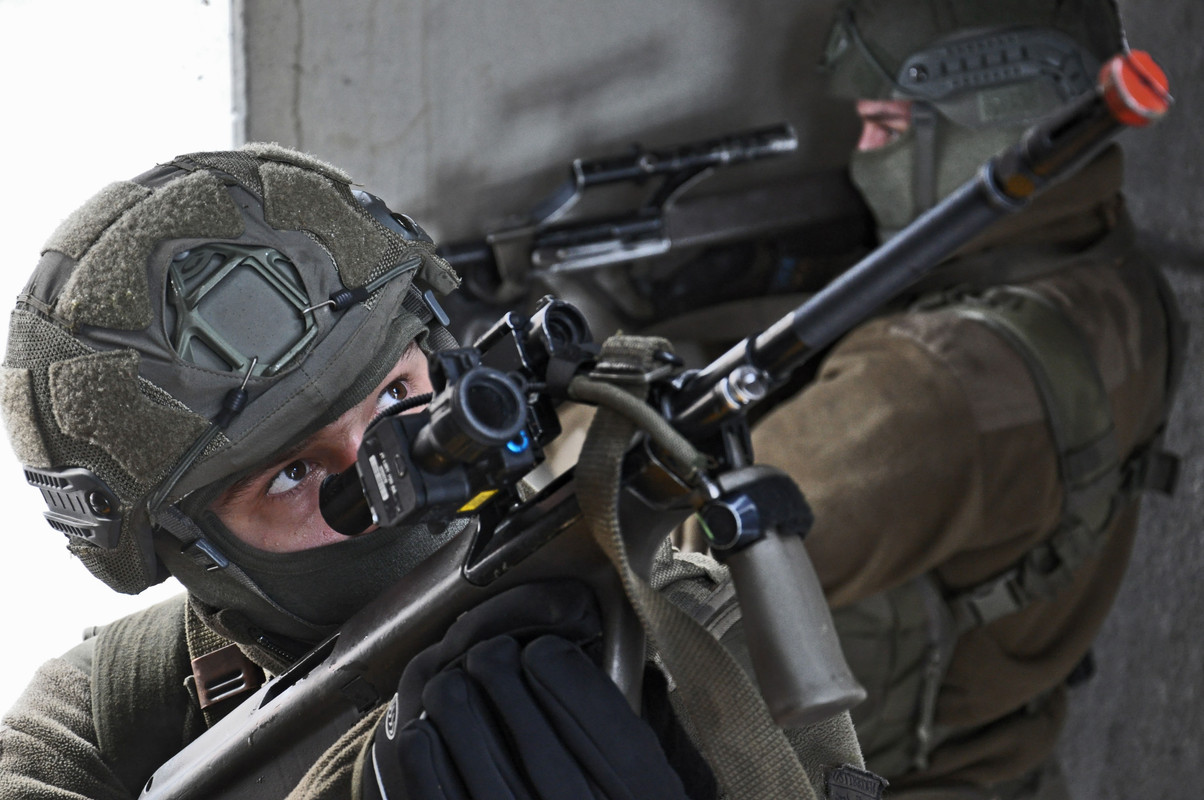 Austria Häuserkampf002