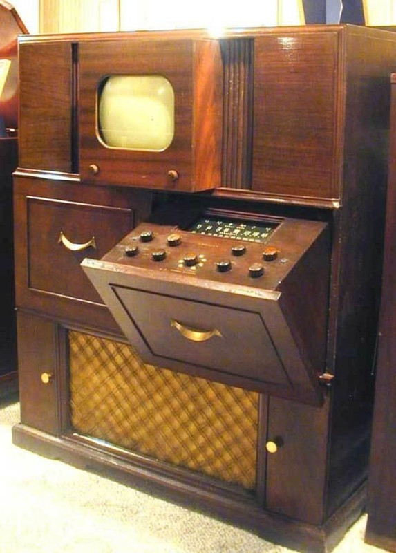 brown-entertainment-centre.jpg