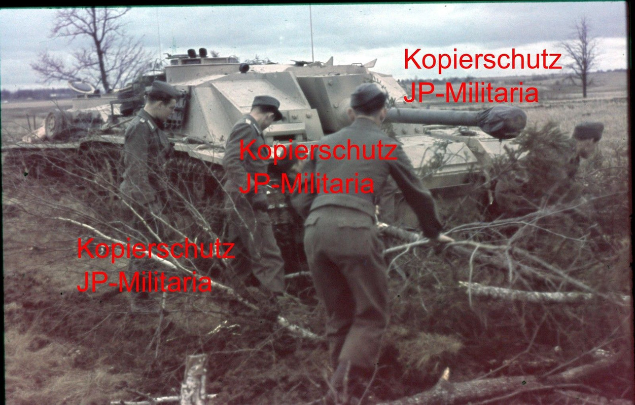 Foto Panzer StuG Sturmgeschütz Langrohr WK2