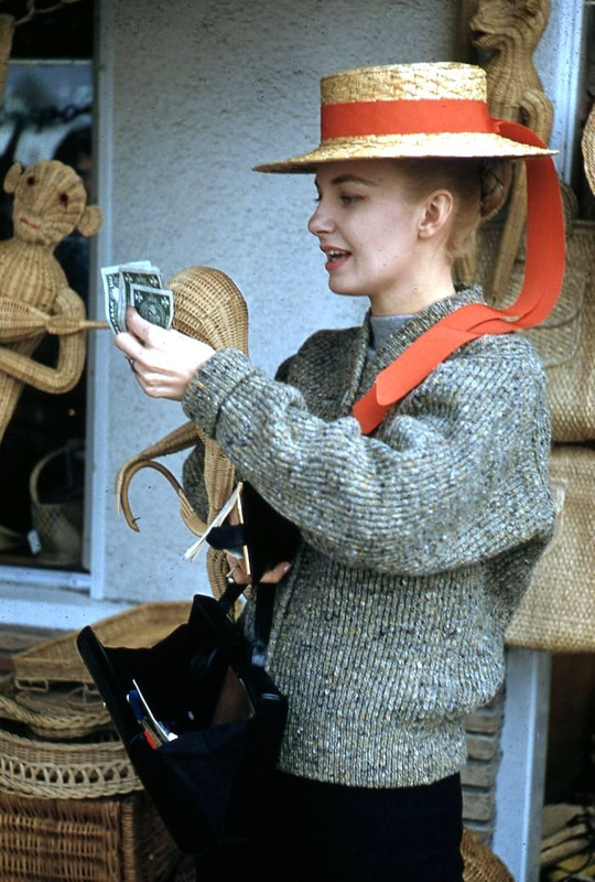 Joanne_Woodward_b03