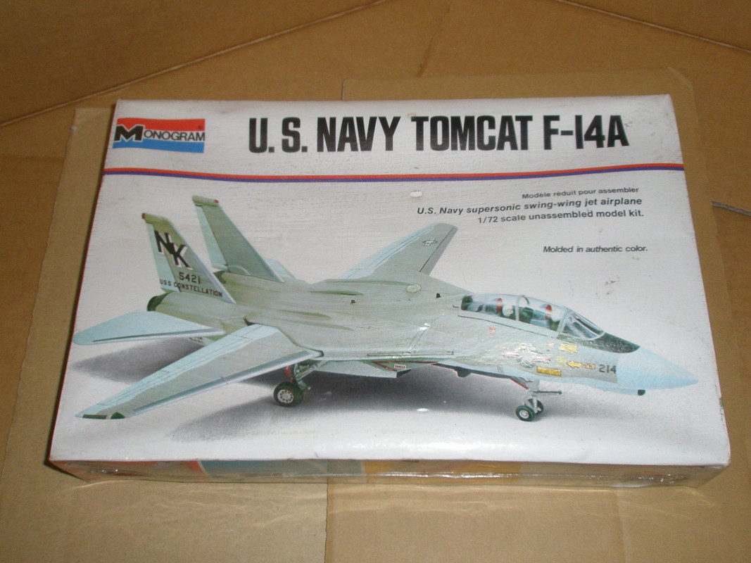 Monogram Tomcat