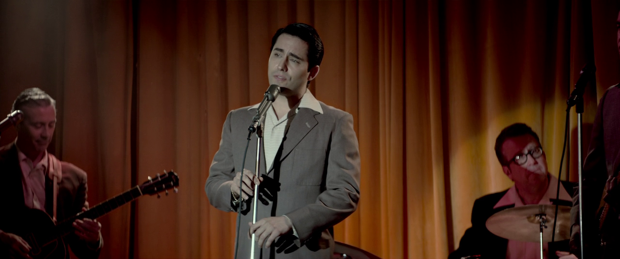 vlcsnap-2014-11-04-18h48m28s205