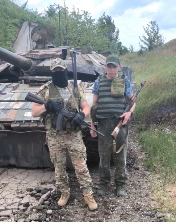 ua3-tr-fea-T-72-AMT.jpg