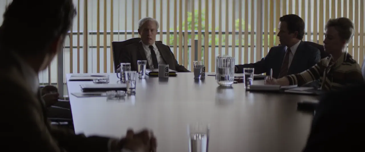 The.Offer.S01E01.Un.Posto.Al.Tavolo.2160p.WEBMux.ITA.ENG.HDR.x265-BlackBit[screenshot 6]