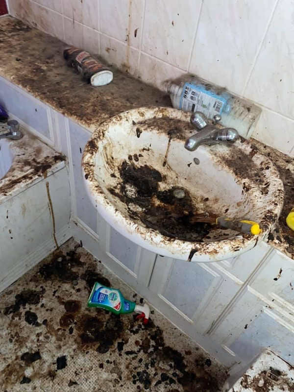 FF165D28-8267-4852-994F-E5B98BFF02CB