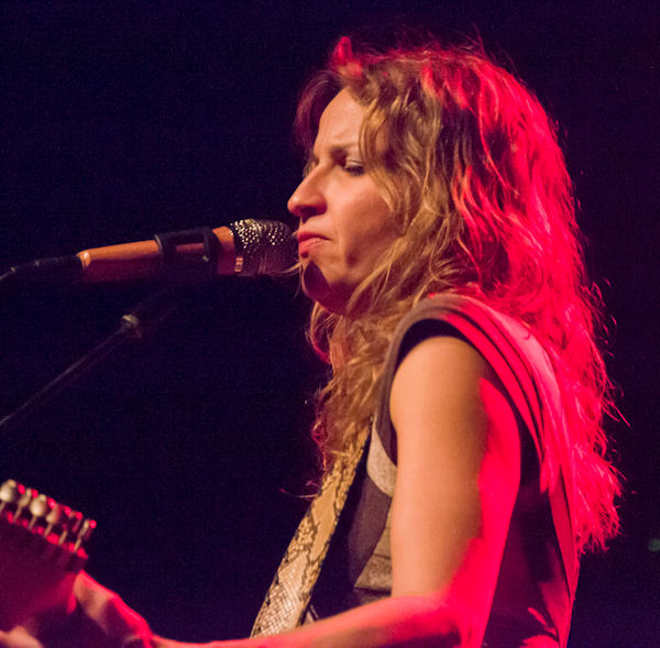 Ana Popovic- 2de Blues Night Van Hamont-Achel-2013-front