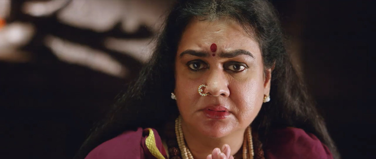 Dhilluku Dhuddu 2 2019 WebRip [Tamil] 480p 720p ESub Screenshot