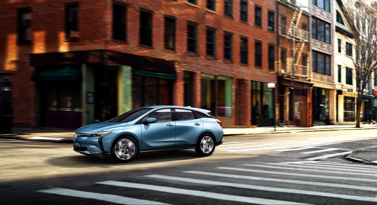 2019 Buick Velite 6 (2)