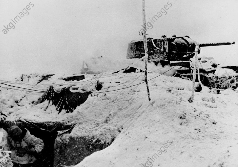 1942, февраль. КВ-1