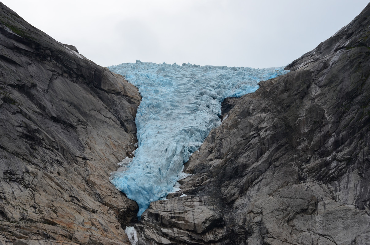 Noruega 10 días de cabañas y con niños - Blogs de Noruega - ETAPA 5- Glaciar Briksdal - Gaupne (9)