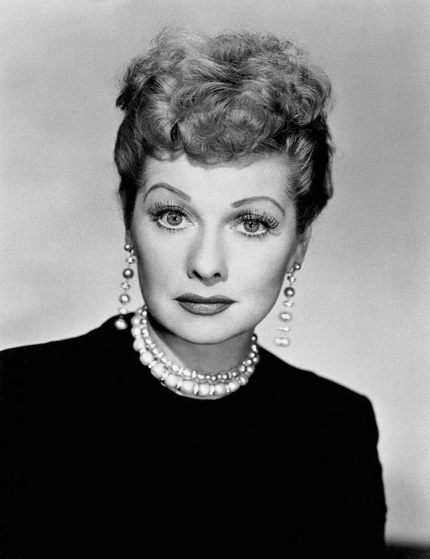 Lucille_Ball_b11
