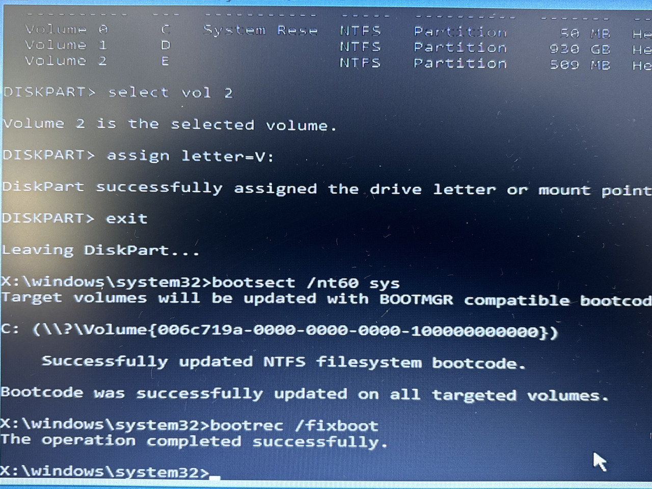 Diskpart — assigning EFI partition letter V:
