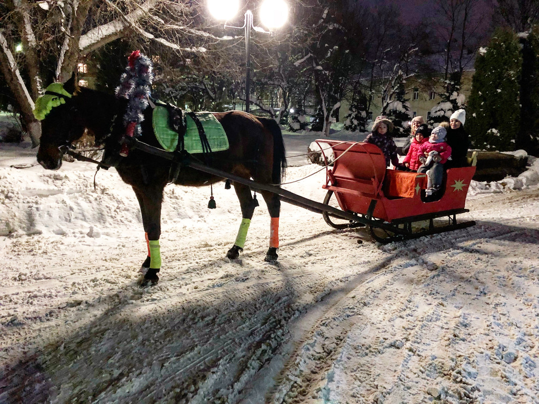 12F12FA1-B4EA-4B2E-AAE0-2EFC2D652329