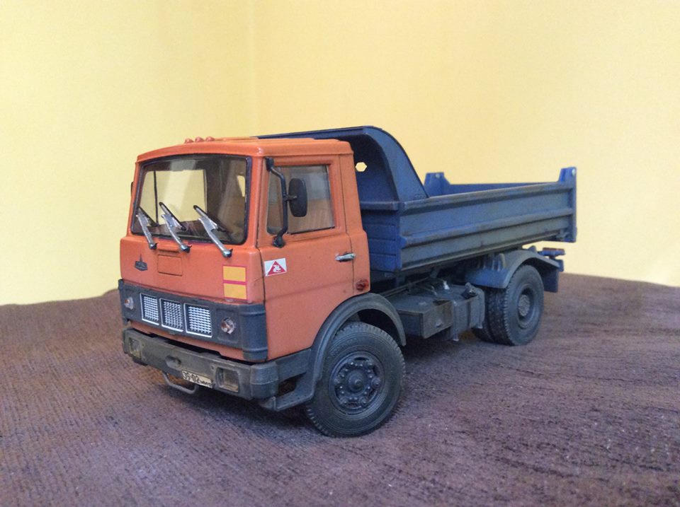 21558909_860989564059929_8721260345986284064_n