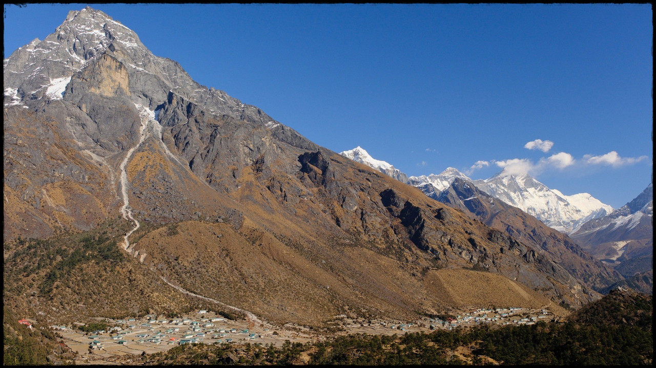 Día 3. Día de aclimatación: Hillary Memorial, Khunde & Khumjung - Everest Three Passes Trek: tres pasos, tres cimas, tres campos base (4)